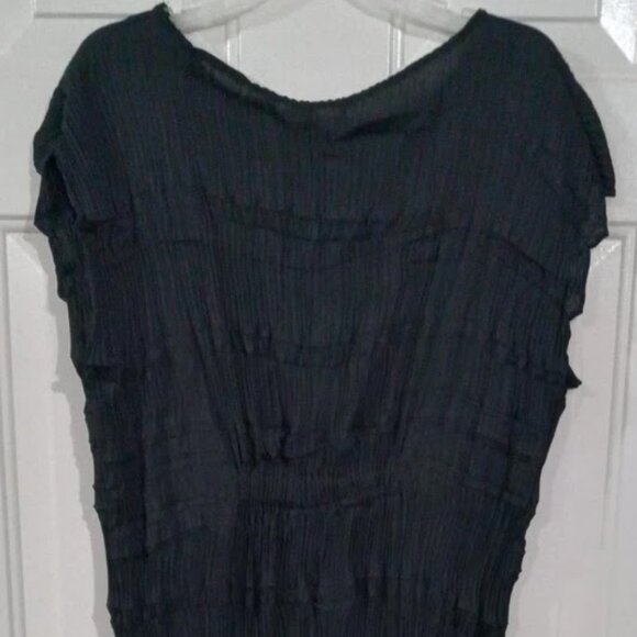 Athena Marie Dresses & Skirts - Athena Marie women's crinkle black stretch dress XL boat neck top